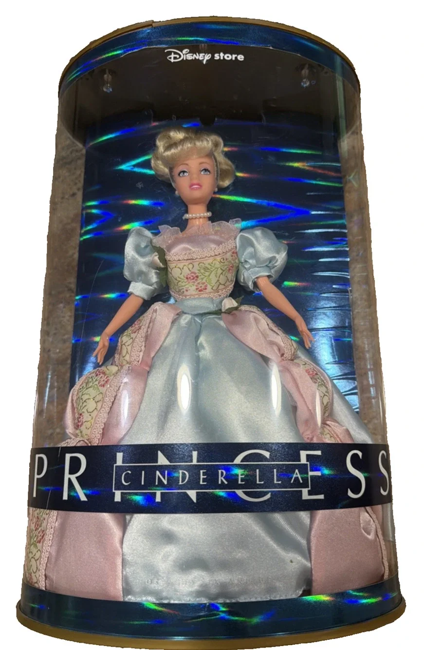 Disney Store Cinderella Royal Princess Series Doll NIB Light Up Case
